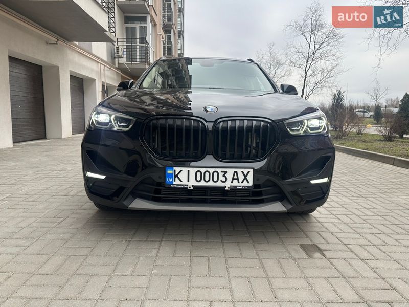 Позашляховик / Кросовер BMW X1 2022 в Дніпрі