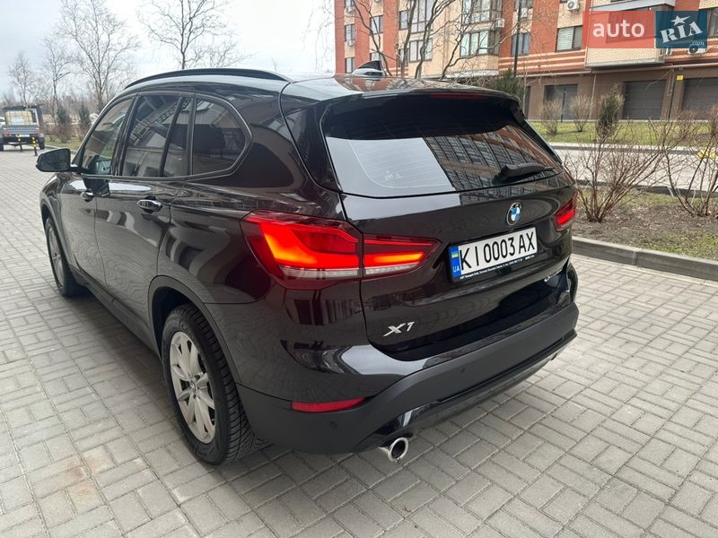 Позашляховик / Кросовер BMW X1 2022 в Дніпрі