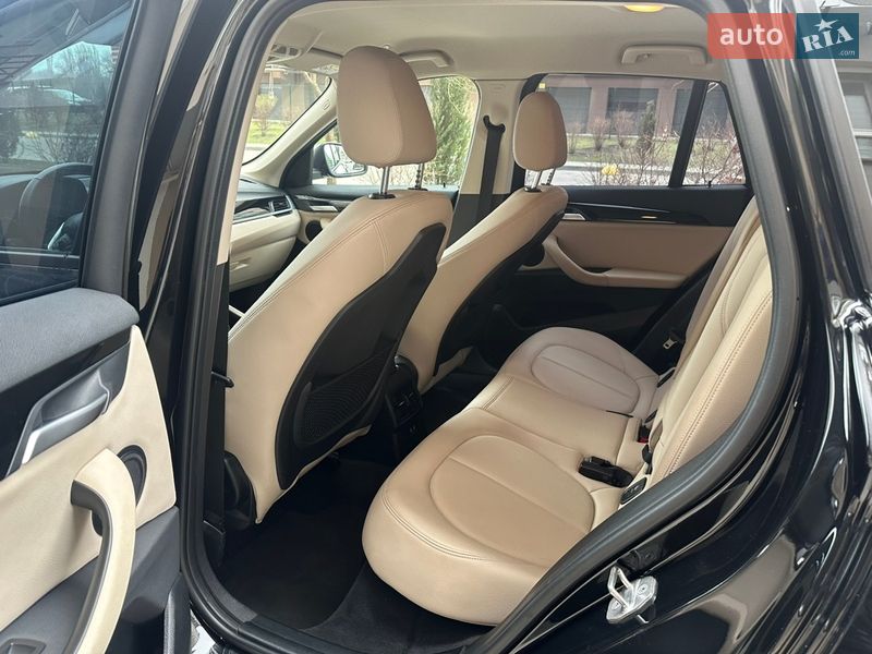 Позашляховик / Кросовер BMW X1 2022 в Дніпрі
