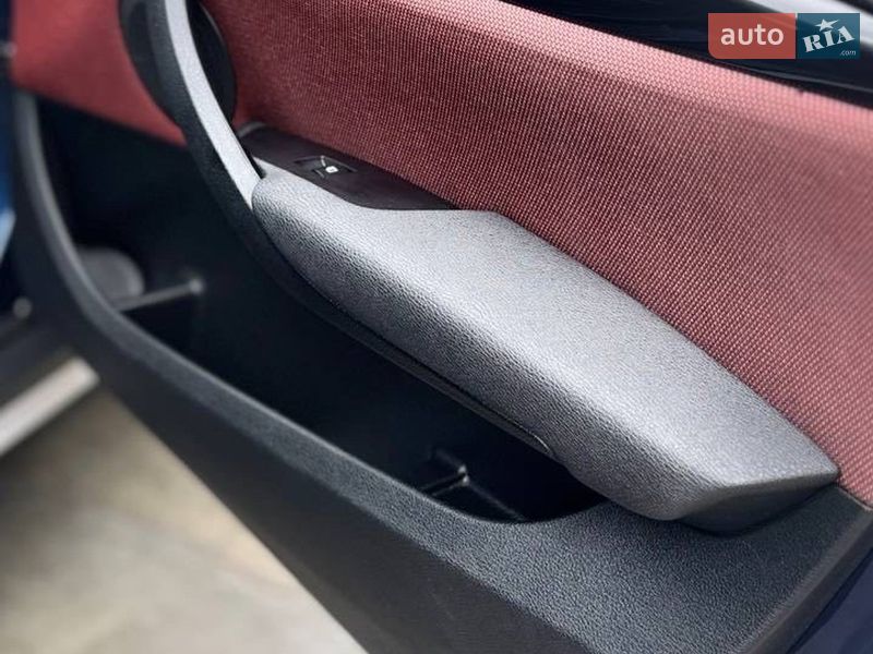 Внедорожник / Кроссовер BMW X1 2010 в Одессе