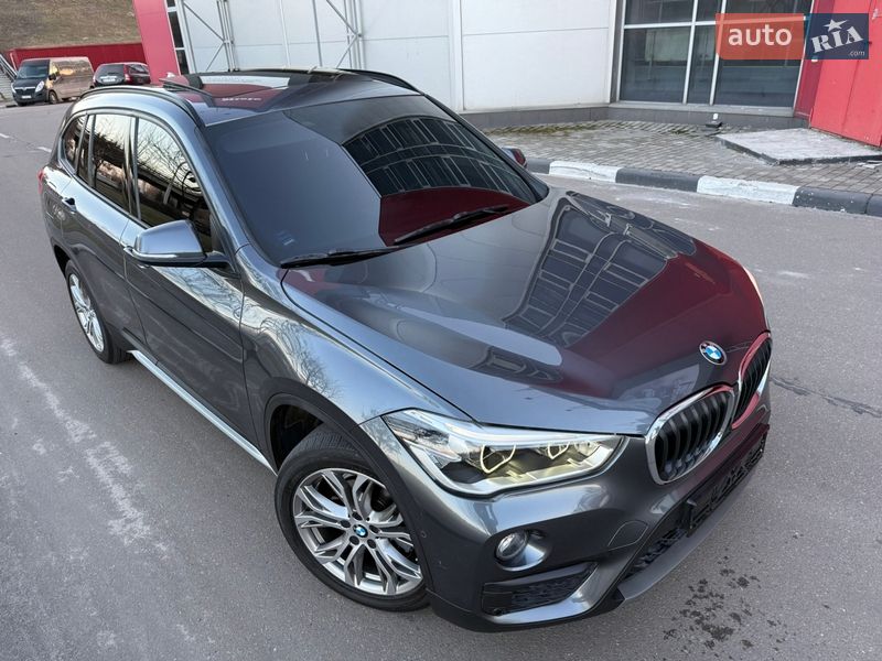 Внедорожник / Кроссовер BMW X1 2019 в Киеве