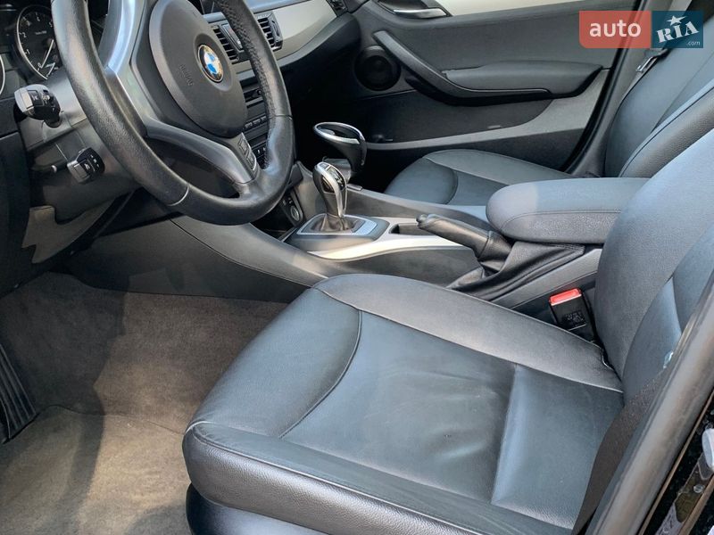 Внедорожник / Кроссовер BMW X1 2013 в Ратным фото 12 Внедорожник / Кроссовер BMW X1 2013 в Ратным