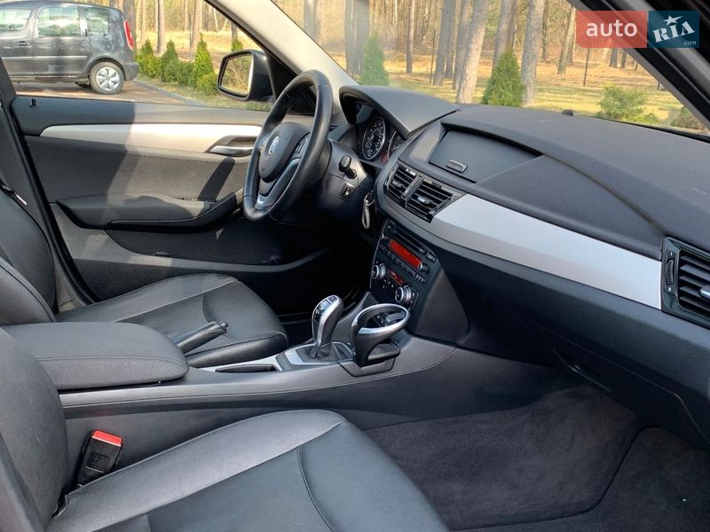 Внедорожник / Кроссовер BMW X1 2013 в Ратным фото 14 Внедорожник / Кроссовер BMW X1 2013 в Ратным