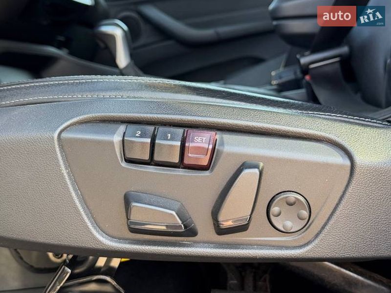 Внедорожник / Кроссовер BMW X1 2016 в Сарнах