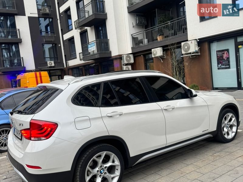 Внедорожник / Кроссовер BMW X1 2013 в Ивано-Франковске
