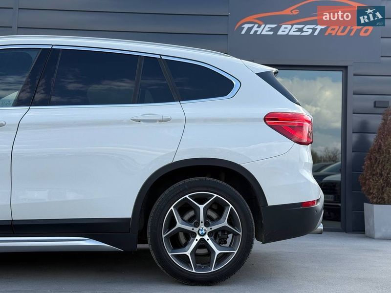 Позашляховик / Кросовер BMW X1 2017 в Рівному