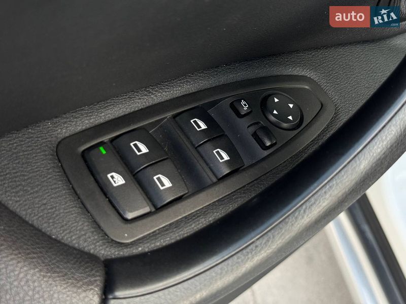 Позашляховик / Кросовер BMW X1 2017 в Рівному