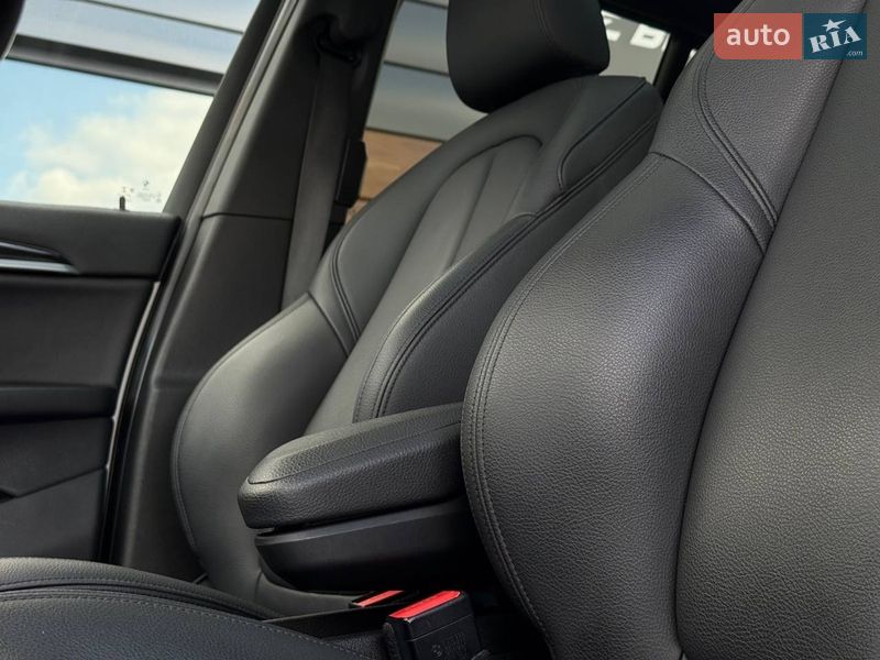 Позашляховик / Кросовер BMW X1 2017 в Рівному