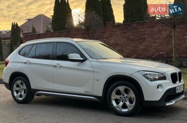 Внедорожник / Кроссовер BMW X1 2011 в Ровно