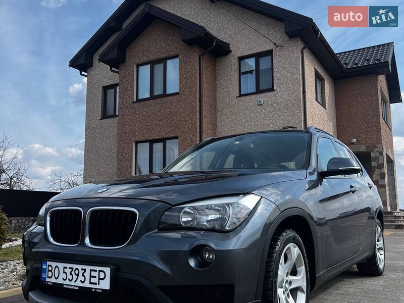 BMW X1 2012