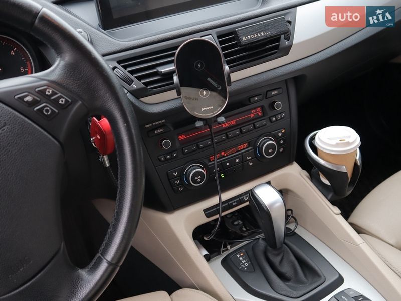 Позашляховик / Кросовер BMW X1 2010 в Києві