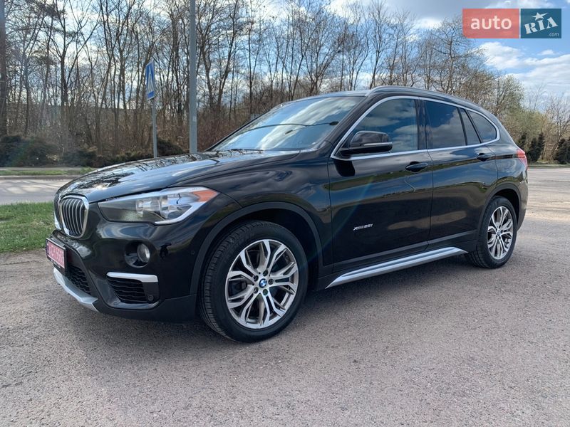 Внедорожник / Кроссовер BMW X1 2016 в Львове