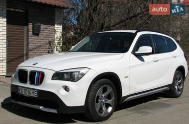 Внедорожник / Кроссовер BMW X1 2012 в Киеве
