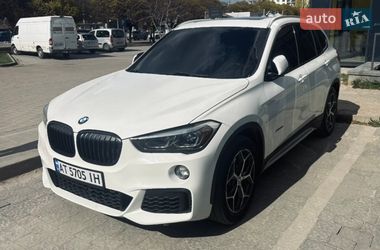 Позашляховик / Кросовер BMW X1 2016 в Івано-Франківську
