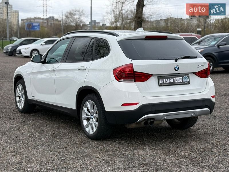 Позашляховик / Кросовер BMW X1 2012 в Києві