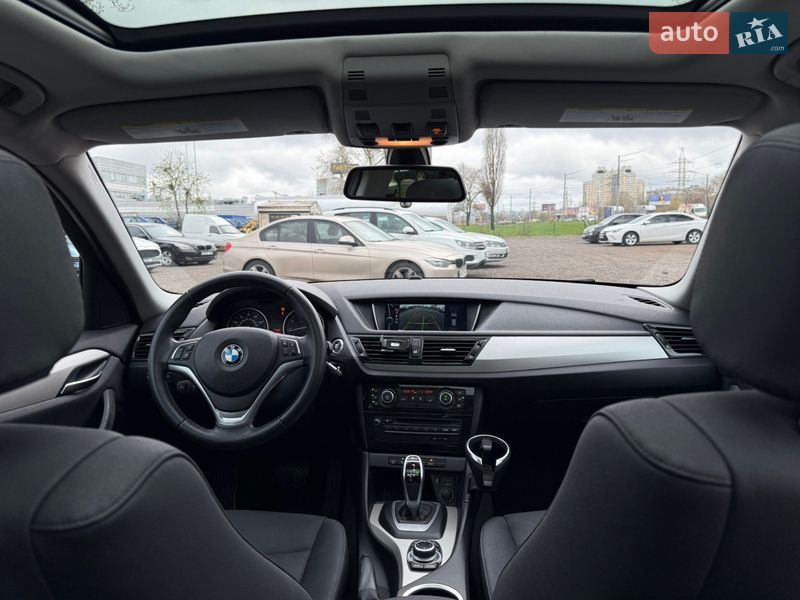 Позашляховик / Кросовер BMW X1 2012 в Києві
