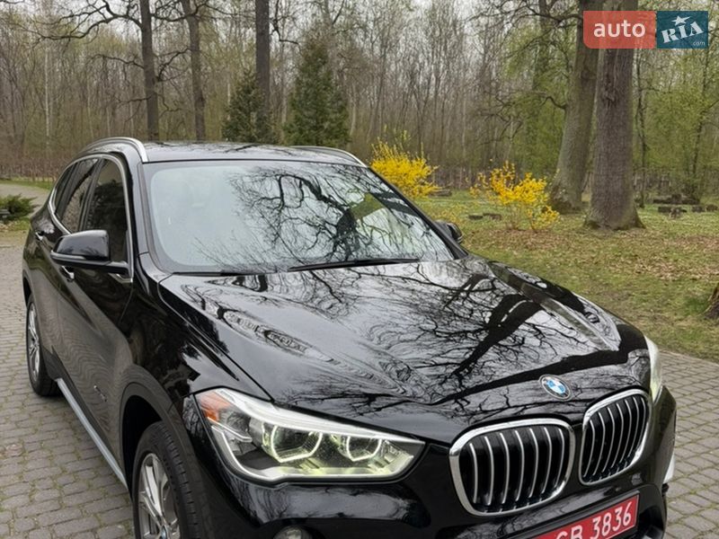 Позашляховик / Кросовер BMW X1 2016 в Львові фото 2 Позашляховик / Кросовер BMW X1 2016 в Львові