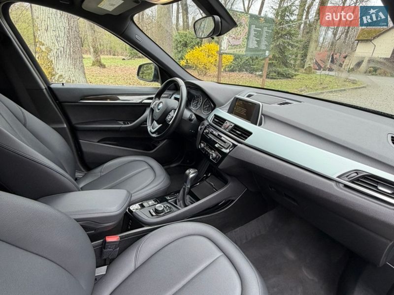 Позашляховик / Кросовер BMW X1 2016 в Львові фото 20 Позашляховик / Кросовер BMW X1 2016 в Львові