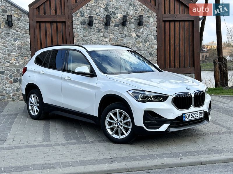 Внедорожник / Кроссовер BMW X1 2022 в Киеве фото 15 Внедорожник / Кроссовер BMW X1 2022 в Киеве
