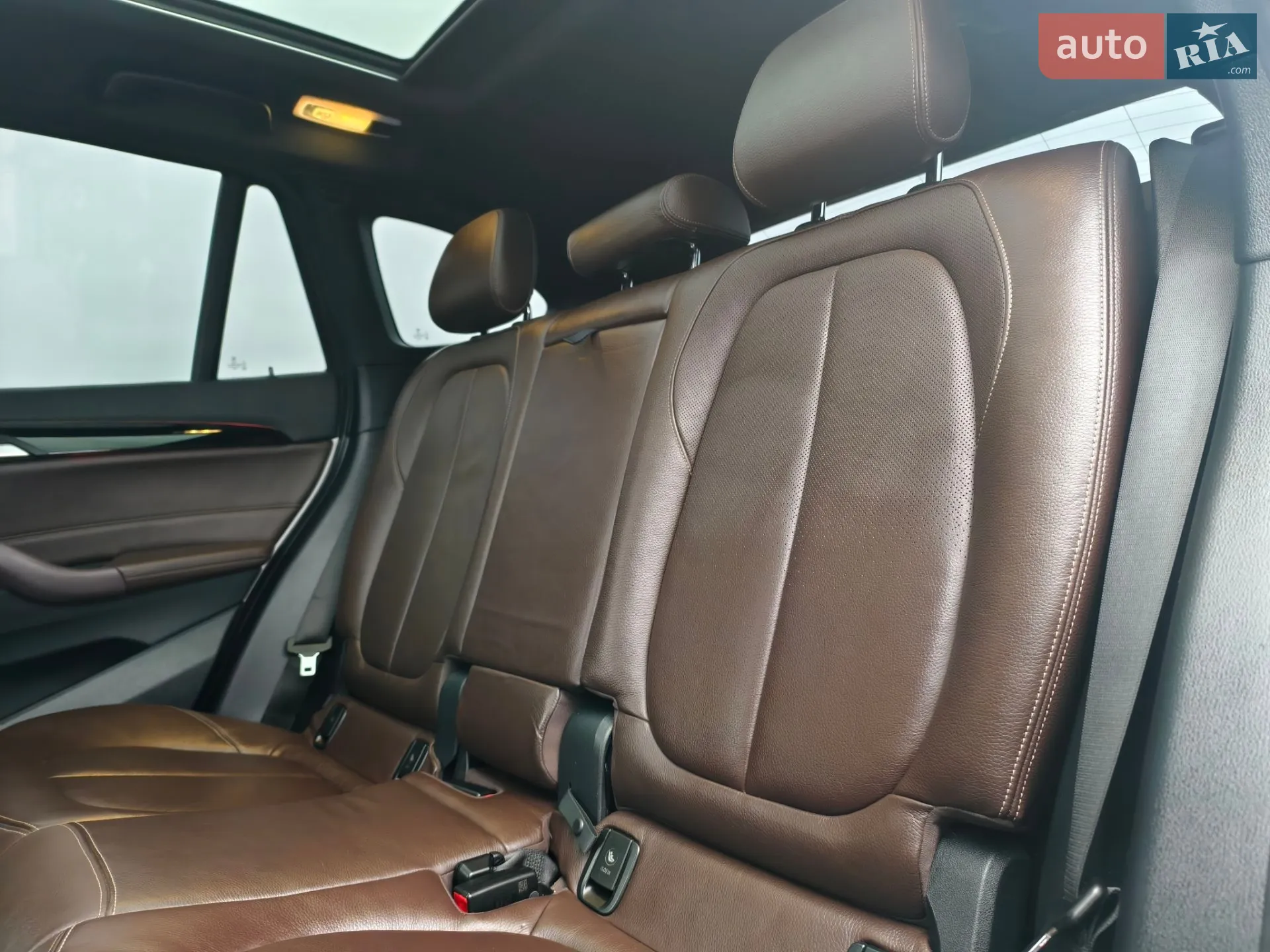 2016 BMW X1 - мініатюра 15