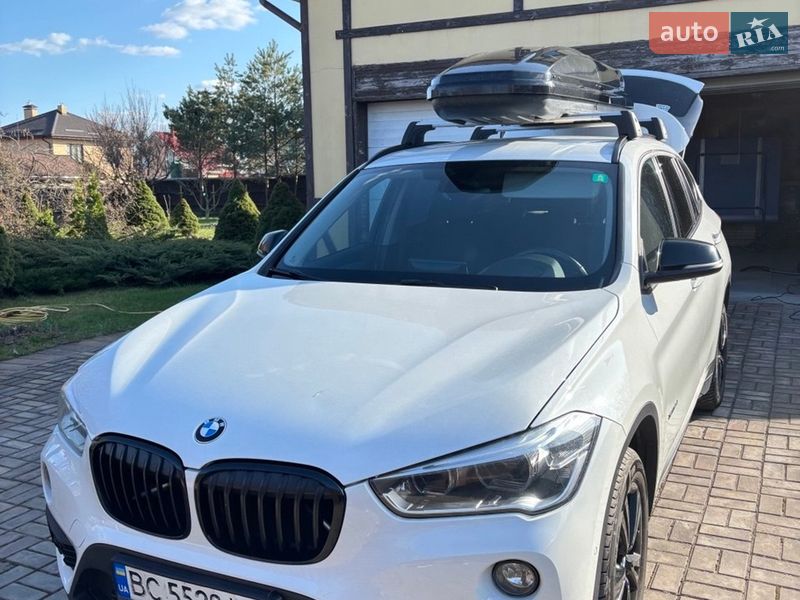 Внедорожник / Кроссовер BMW X1 2018 в Киеве