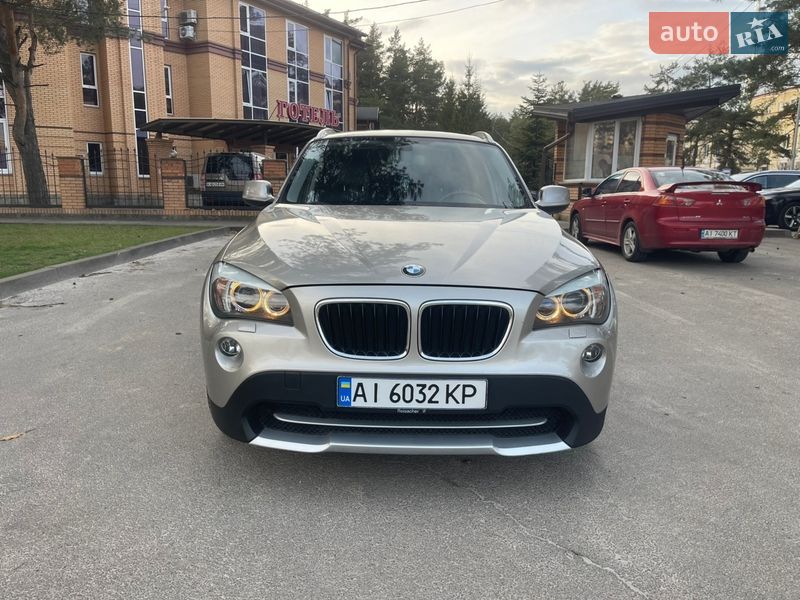 Внедорожник / Кроссовер BMW X1 2010 в Броварах
