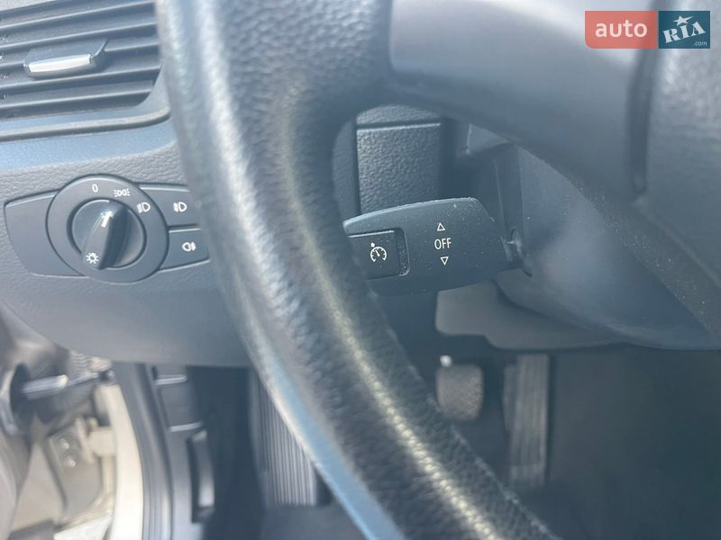 Внедорожник / Кроссовер BMW X1 2010 в Броварах