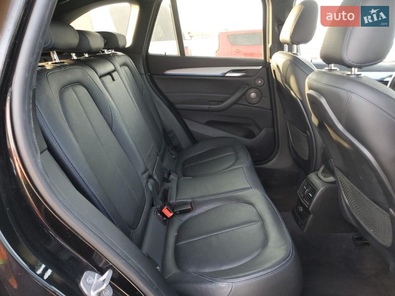 Позашляховик / Кросовер BMW X1 2017 в Львові