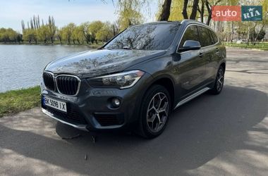 Внедорожник / Кроссовер BMW X1 2018 в Ровно