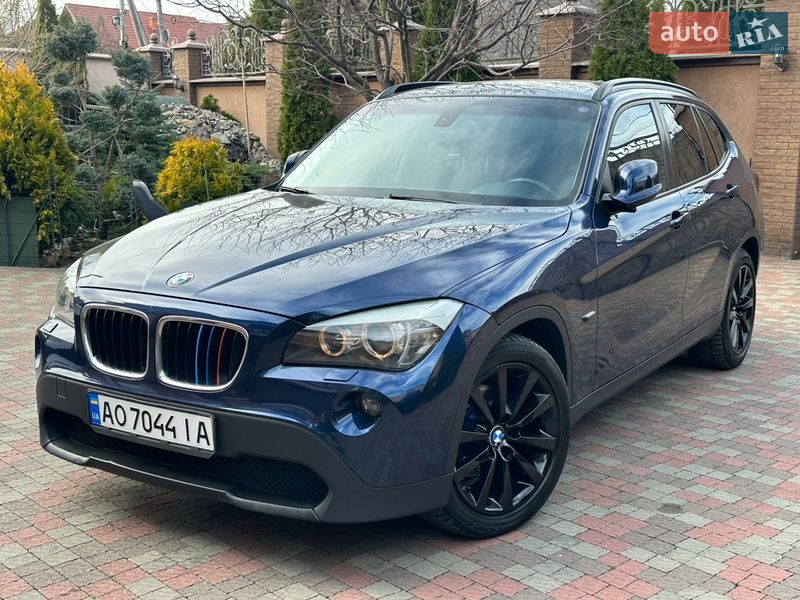 Позашляховик / Кросовер BMW X1 2011 в Мукачевому