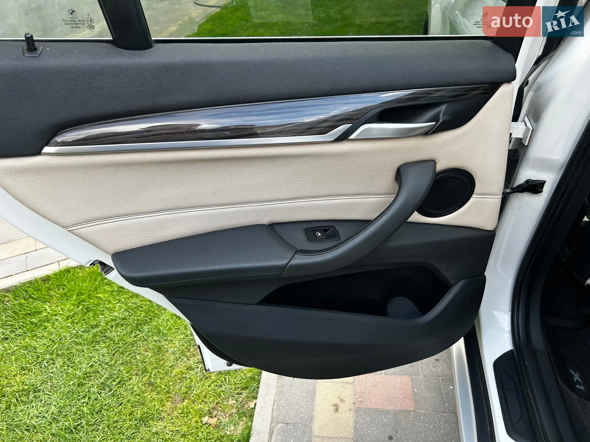 2016 BMW X1 - мініатюра 27