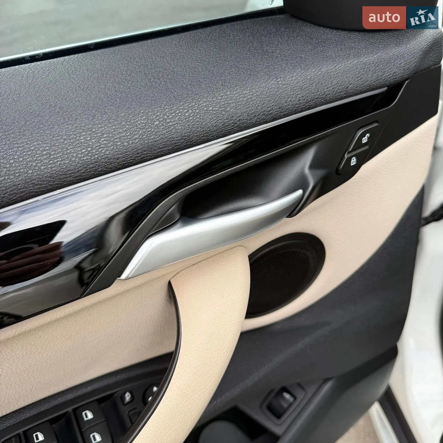 2021 BMW X1 - мініатюра 21