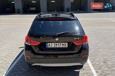 Внедорожник / Кроссовер BMW X1 2014 в Обухове