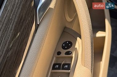 Внедорожник / Кроссовер BMW X1 2014 в Обухове