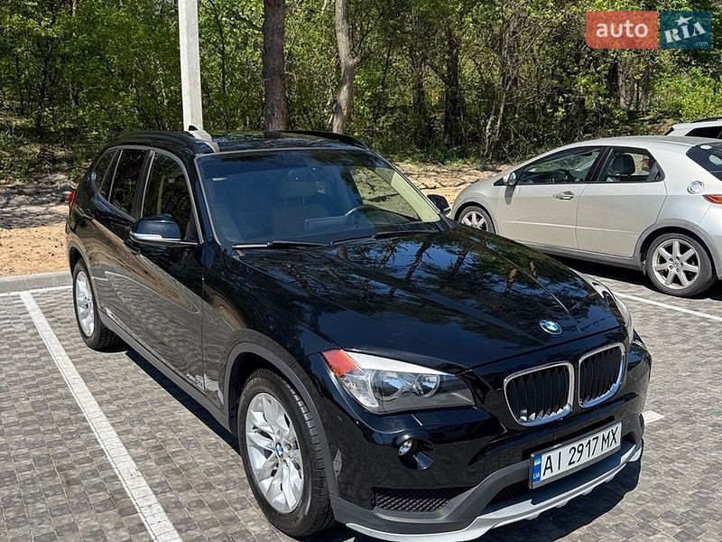Внедорожник / Кроссовер BMW X1 2014 в Обухове
