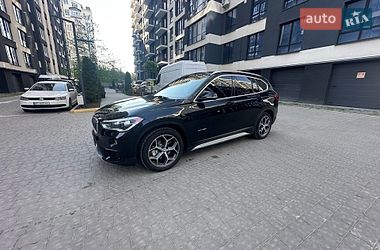 Позашляховик / Кросовер BMW X1 2015 в Івано-Франківську