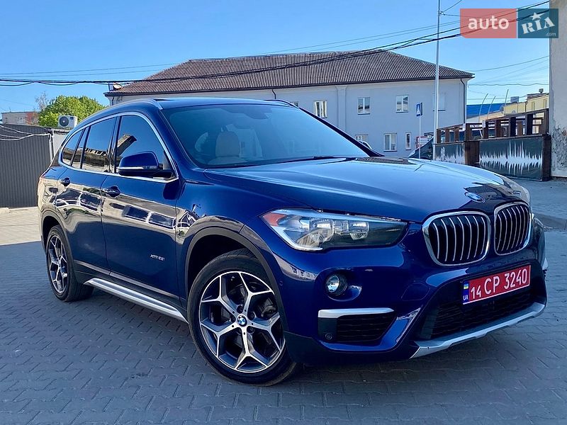 Внедорожник / Кроссовер BMW X1 2016 в Львове