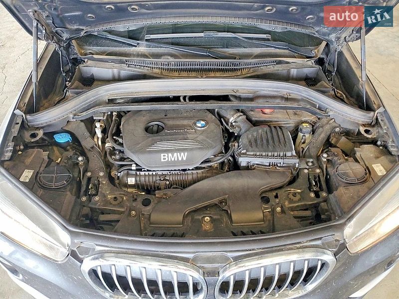 Внедорожник / Кроссовер BMW X1 2017 в Львове