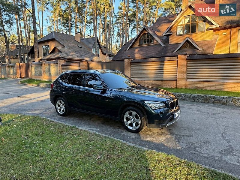 Внедорожник / Кроссовер BMW X1 2012 в Чернигове