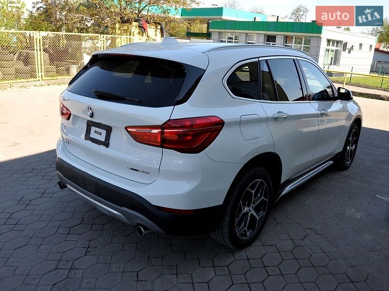 Внедорожник / Кроссовер BMW X1 2018 в Львове