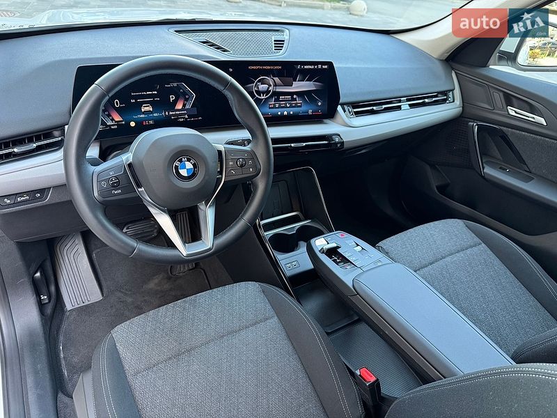 Внедорожник / Кроссовер BMW X1 2024 в Киеве