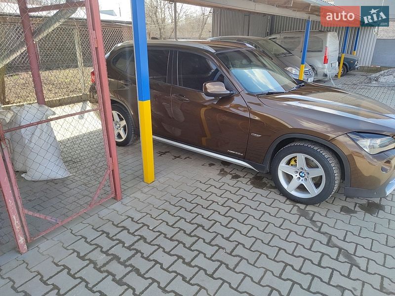 Позашляховик / Кросовер BMW X1 2010 в Старокостянтинові