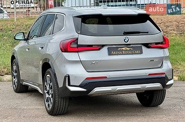 Внедорожник / Кроссовер BMW X1 2023 в Киеве