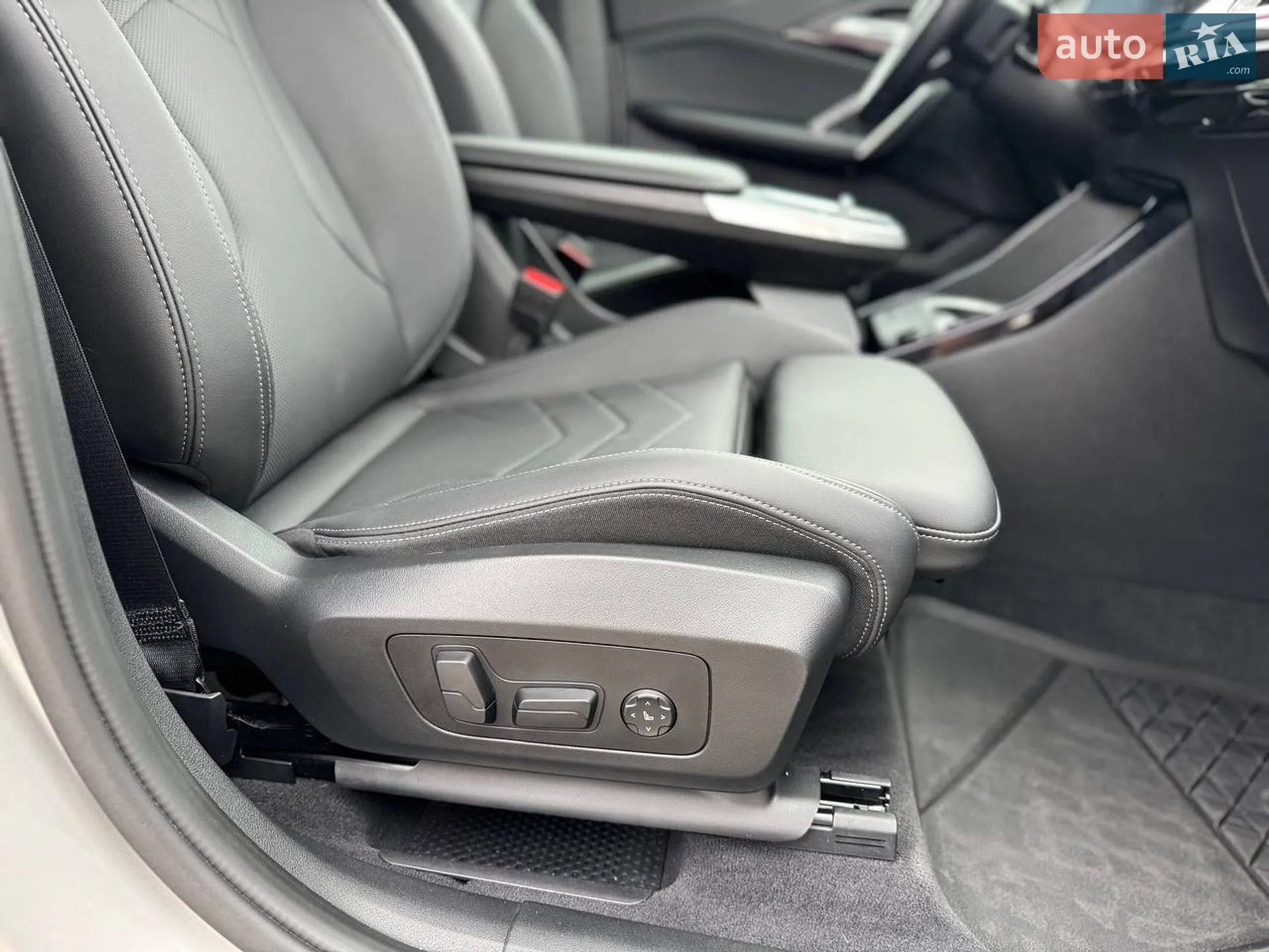 2023 BMW X1 - мініатюра 33