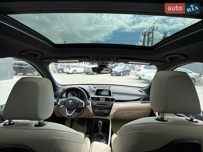Внедорожник / Кроссовер BMW X1 2019 в Львове