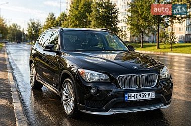 Внедорожник / Кроссовер BMW X1 2013 в Черноморске