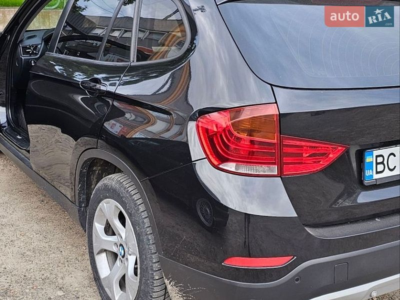 Внедорожник / Кроссовер BMW X1 2013 в Журавном