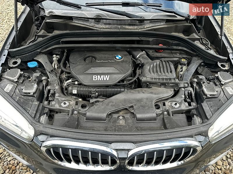 Внедорожник / Кроссовер BMW X1 2016 в Львове