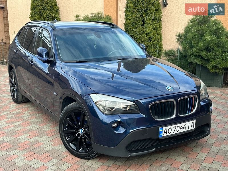 Внедорожник / Кроссовер BMW X1 2011 в Мукачево