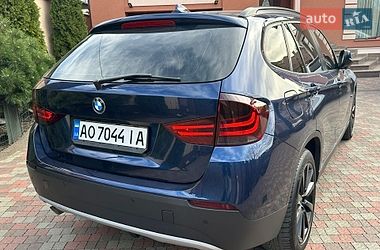 Внедорожник / Кроссовер BMW X1 2011 в Мукачево